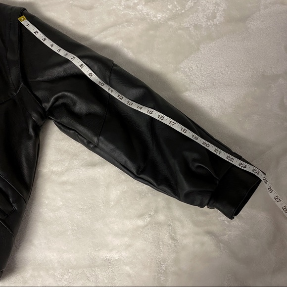 Bomber jacket - Picture 16 of 16